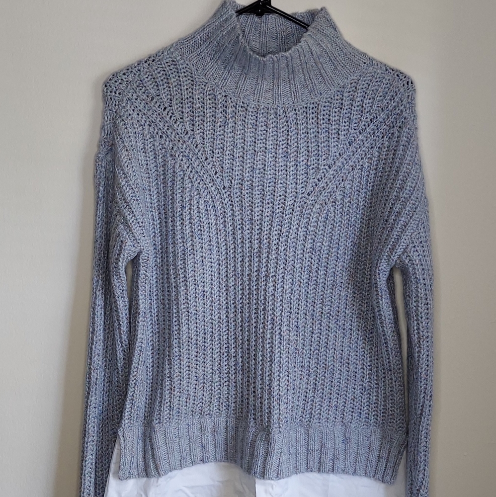 Gorgeous blue/grey turtleneck sweater!